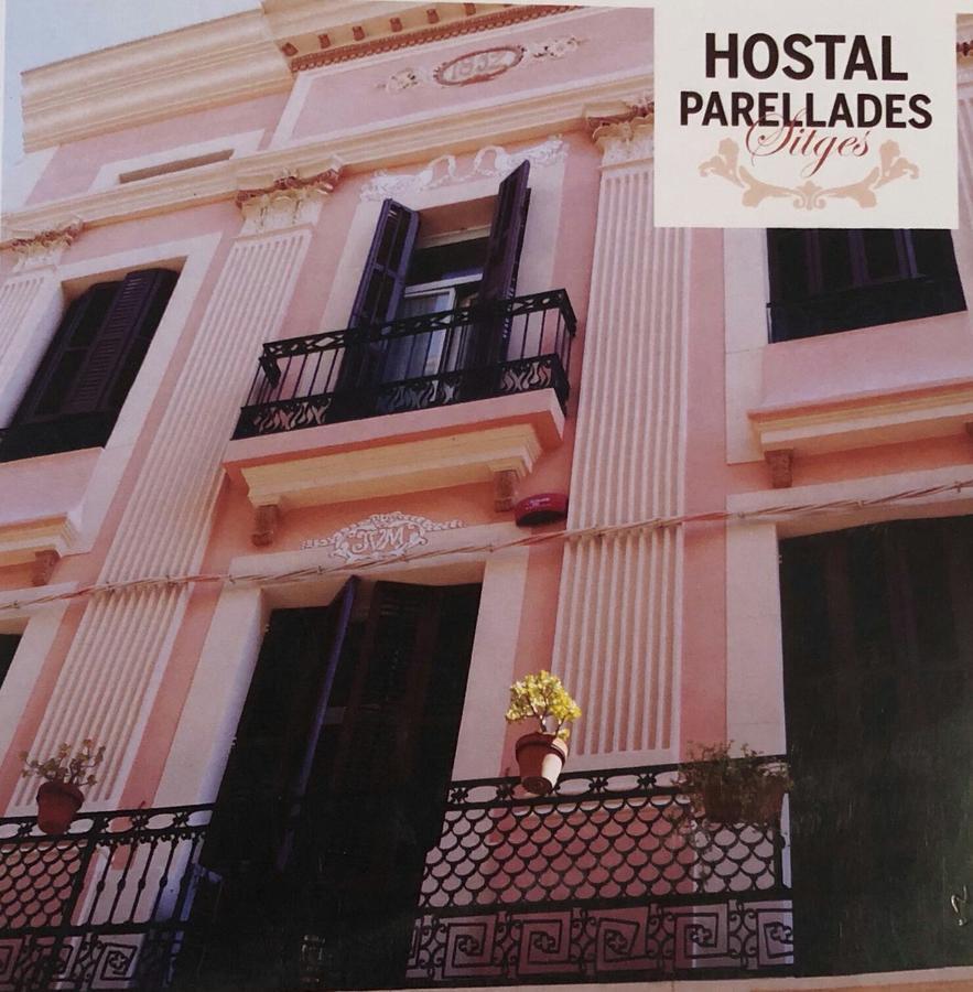 Hostal Parellades Sitges Exterior foto